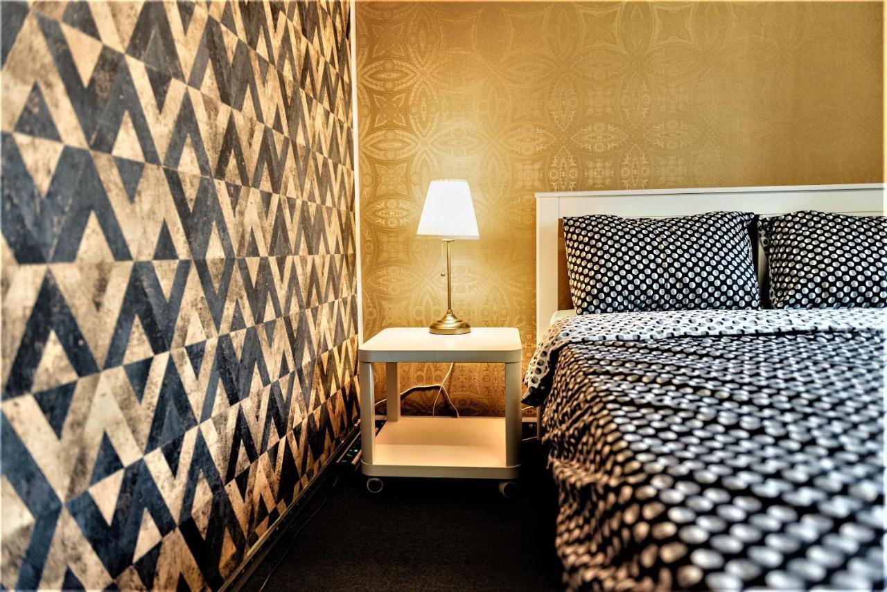 Parliament Marriott Unirii Square 5 Bedrooms Luxury Apartment Old Town 부쿠레슈티 외부 사진