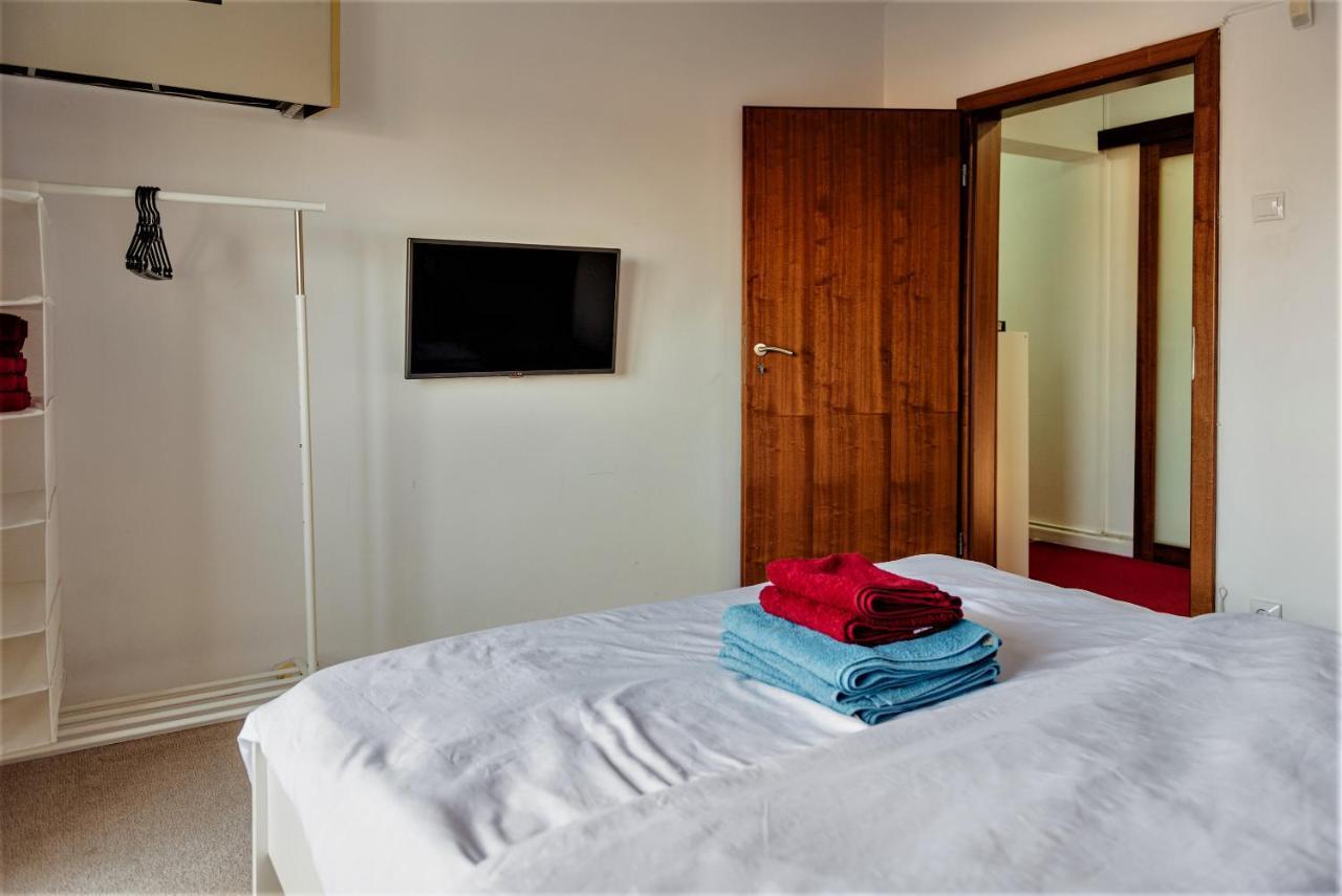 Parliament Marriott Unirii Square 5 Bedrooms Luxury Apartment Old Town 부쿠레슈티 외부 사진